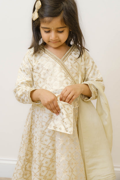 The Rani Set